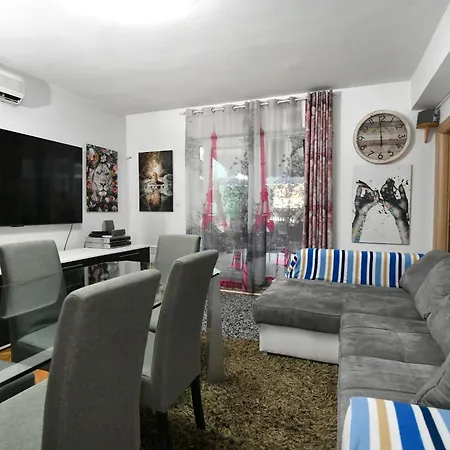 Dario Apartment *