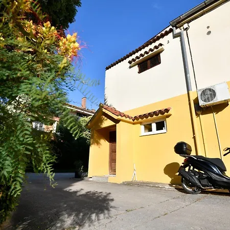 Dario Apartment *